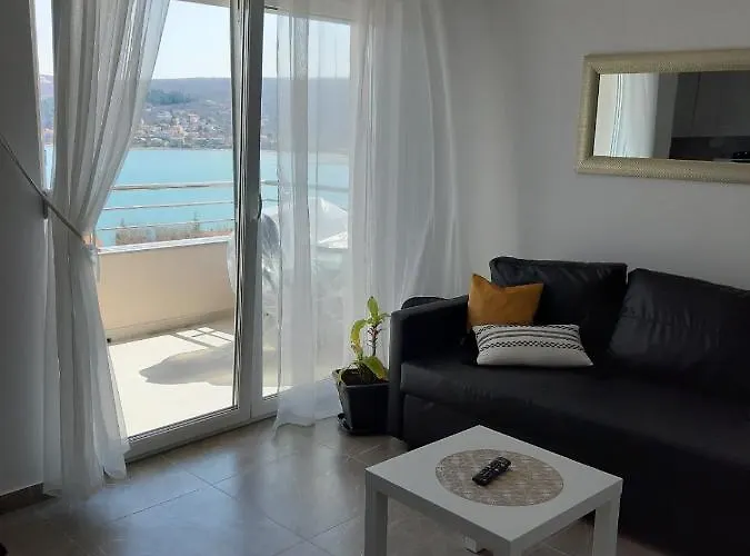 Apartment Gita Čižići